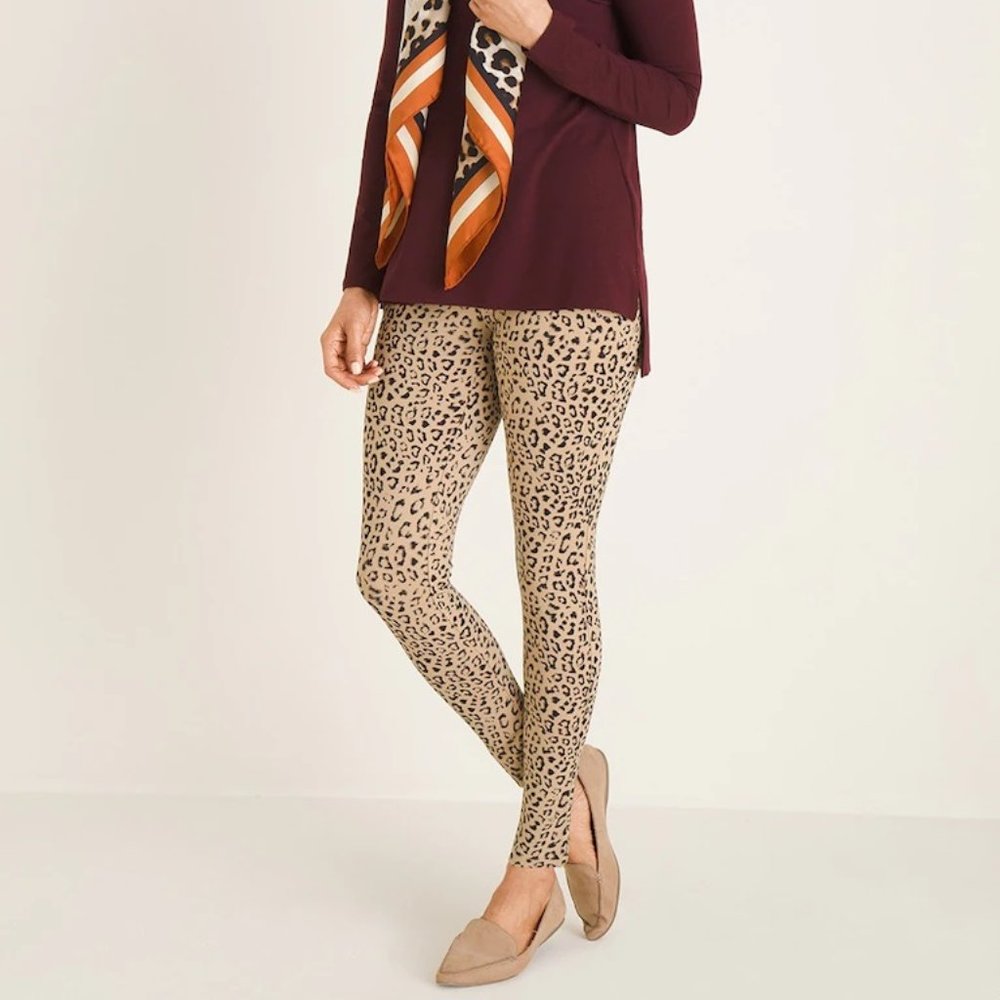 CHICO'S GORGEOUS PONTE ANIMAL PRINT LEGGINGS.